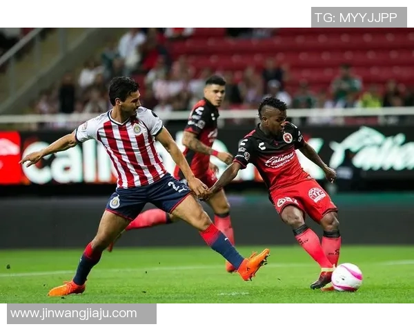 厄德高引领新潮流足球战术解析与未来发展趋势探讨