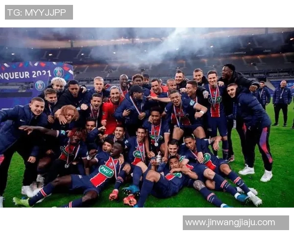 巴黎圣日耳曼对阵拜仁慕尼黑国冠杯精彩对决引发全球关注